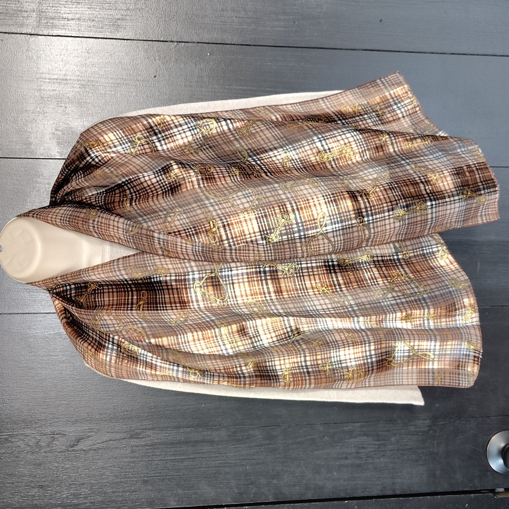 🐴 Horse Bit Plaid Scarf - Picture 6 of 9